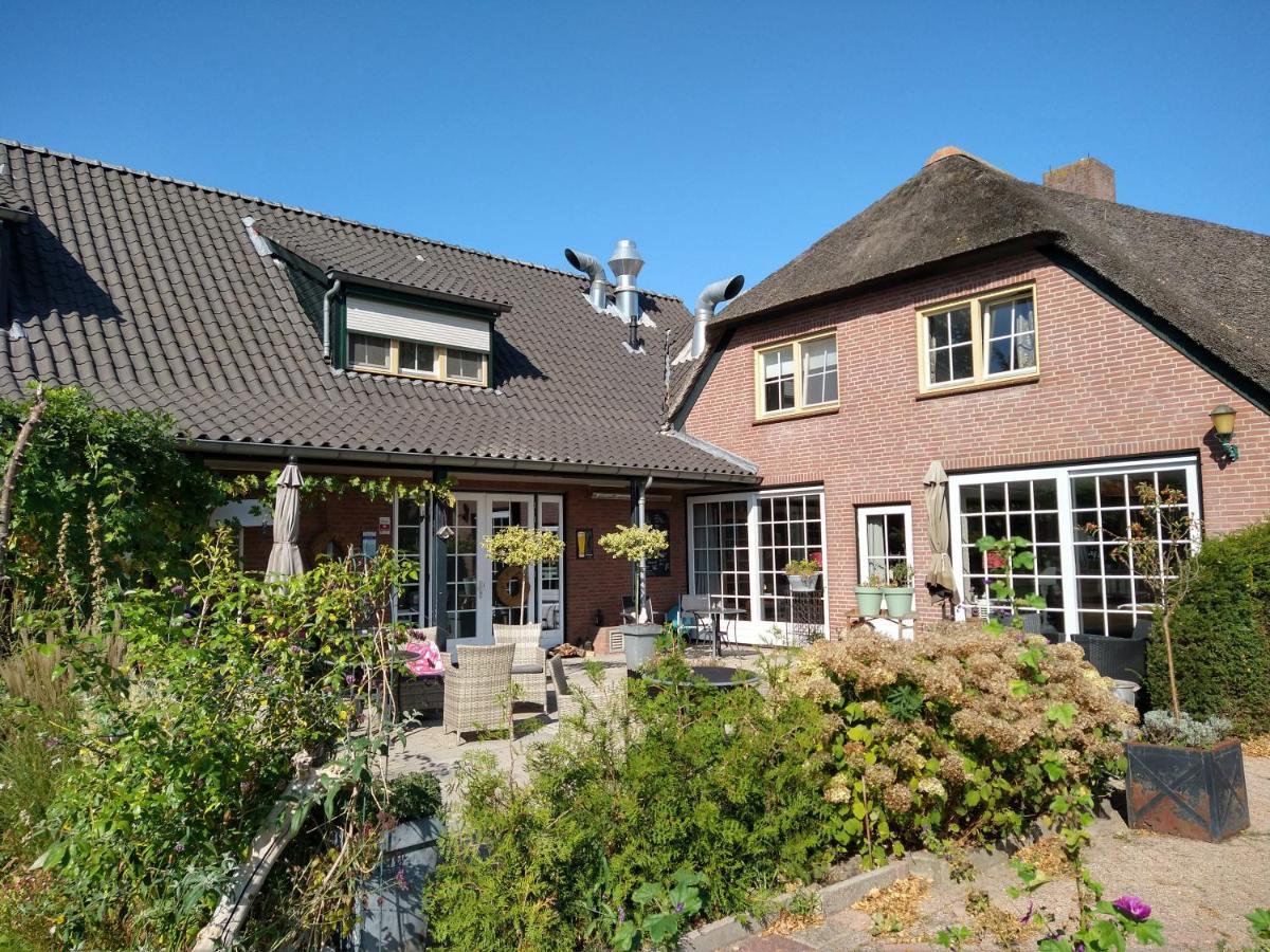 B&b-hotel De Joremeinshoeve 3*