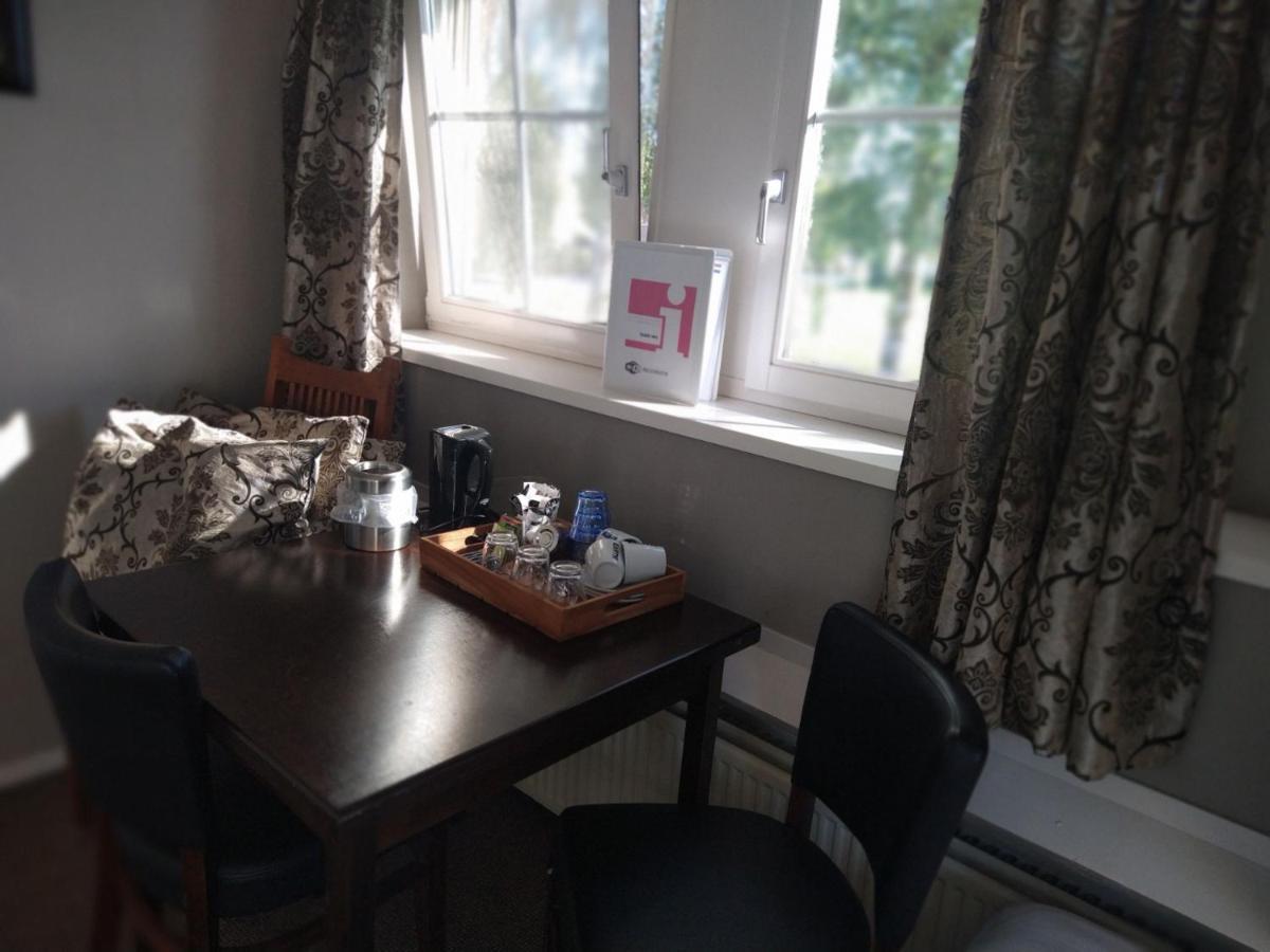 B&b-hotel De Joremeinshoeve Hotel 3*